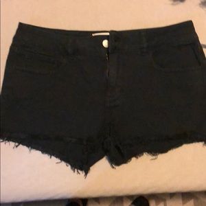 Black jean shorts PINK